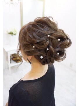 ヘアアンドメイクジップ恵比寿 (Hair&Make ZIP) ふわふわパーティーアップ ヘアセット