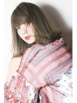 スフィーダ(SFIDA) 外ハネ切りっぱなし★ロブ