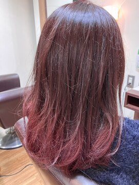 ヘアーガーデン ハニワ(Hair Garden 葉庭) SAKUお客様スタイル『ピンクグラデーションカラー』