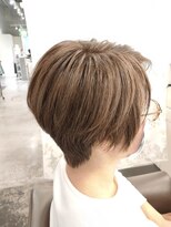 パシフィックダズールバトン(Pacific Dazzle baton)&nbsp;ショートレイヤースタイル ハイライトでメリハリ透明感お洒落