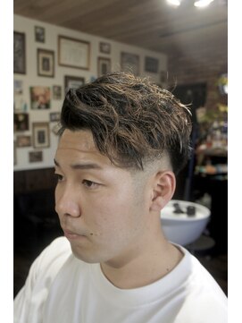 ヴェナ(VeNA) マッシュパーマ