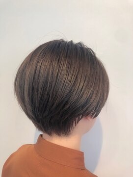 ヘアープロデュース ラピセット 松山(Lapset) 透明感◎シルバーベージュ