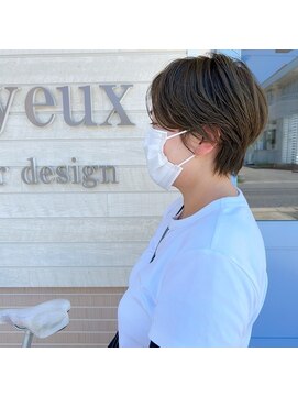 ジョワイユヘアーデザイン(Joyeux) joyeuxコンパクトボブ【山口貴裕】