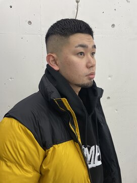 ウェルネス(Wellness) スキンフェードツイストスパイラルツーブロックマッシュ60