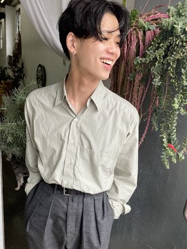 フィン(fin,) ハイライト/波巻き/マッシュパーマ/ウルフ/インナーグレージュ