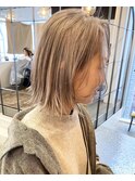 ミルクティーカラーケアブリーチホワイトベージュリタッチボブ