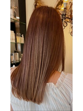 ローレン(LOREM) サラ艶ロング/レイヤーカット/ナチュラルヘア/髪質改善