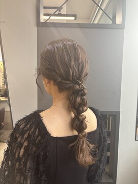 ジルバイジゼル(JILL by GiseL) あみおろしアレンジ