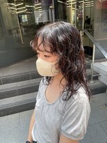 ブラウン(Brown)&nbsp;緩めスパイラルパーマ