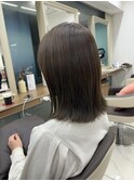 やわらかオリーブグレージュ