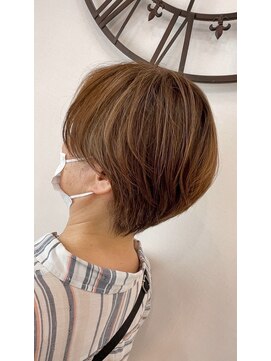 インパークス 町屋店(hair stage INPARKS) センターパート/毛流れヘア