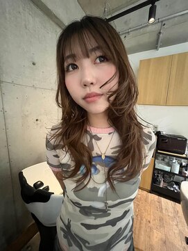 シキ(SIKI) 透明感のあるカラー×レイヤーカット