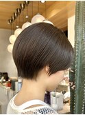 ★縮毛矯正で叶えるコンパクトショートヘアスタイル!横浜