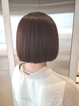 オーガニック リブ 川越(organic+live) 20代30代◎冬の透明感ミニボブ×アッシュ