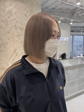 エイト 神戸三宮店(EIGHT) グレージュ