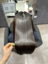 シンシア ドゥエ 新宿(CYNTHIA DUE)&nbsp;【CYNTHIA/irisu】ダークアッシュ /似合わせカット