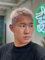 吉&nbsp;スパイキーホワイト坊主