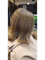 ヘアステージ ラプリュム(HAIR STAGE Ra Plume) 【Ra　Plume】外国人風ハイトーン艶ベージュ
