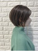 ショートボブ