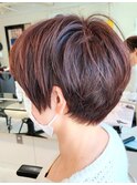 大人可愛い20代30代40代黒髪前下がりショートボブ丸みショート◎