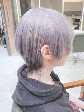 デイズ(days) アッシュグレージュ透明感カラー　ウルフショート