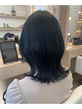 エレノア 渋谷公園通り店(Eleanor) ダークネイビー×ツヤ髪地毛風カラー♪