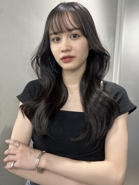 サイン 表参道(SIGN) ふんわりミディアムシースルーバングアッシュカラー大人ボブ