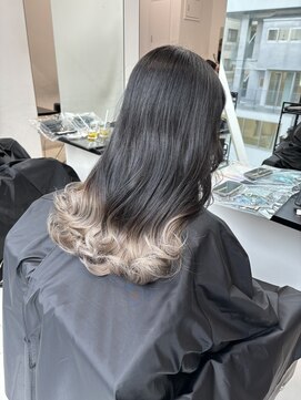 アライブ キチジョウジ(ALIVE Kichijoji) ALIVE kichijoji/　グラデーション×ホワイトグレージュ