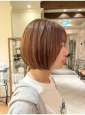 ショートボブ 丸みボブ 丸みショート オレンジベージュ 縮毛矯正