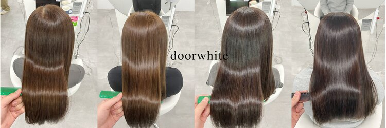 ドアホワイト(door white)のサロンヘッダー