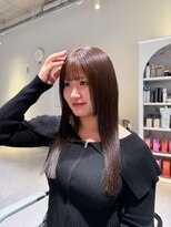 アム(amu)&nbsp;ブラウンカラー/顔周りカット/前髪カット/レイヤーカット