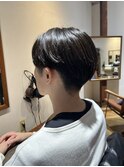 刈り上げセンターパート/フェザーショート/ニュアンスパーマ