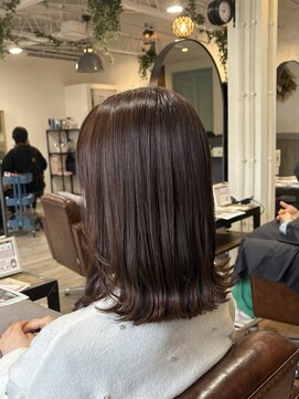 セライロ 千葉(celilo) カール/セミディ/シアーカラー/姫カット/千葉駅