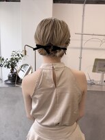 シアー(siar)&nbsp;ヘアセット　ヘアアレンジ　お団子ヘアー　ふたつ結び