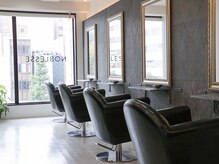 ノブレス(NOBLESSE)の雰囲気(ケアブリーチ使用!艶髪ハイトーンカラーを実現しましょう!)