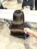 キュア 表参道(CURE)&nbsp;乾かすだけで叶う髪質改善[表参道駅/縮毛矯正/トリートメント]