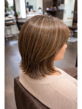 シンクヘアー(think hair by tori) 50代からの艶めく立体カラー♪【水野　遼】