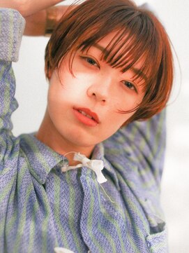 テトヘアー(teto hair) オレンジベージュ、マッシュショート、丸みショート、耳掛け