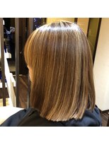 サロンエヌズ(salon Nz) 再現性デザインカット+ハイライト☆