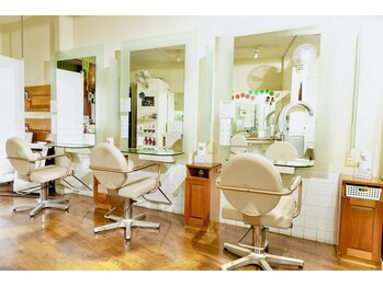 Ｈａｉｒ＆Ｍａｋｅ　アミ