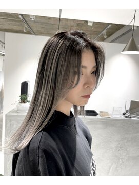 シエラ 心斎橋(CIERA.) CIERA.バレイヤージュ×センターパート