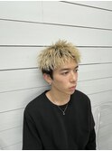 ビジネスショート　刈り上げないショート　アップバング