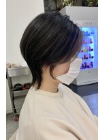 パシフィックダズールバトン(Pacific Dazzle baton) ウルフショート×フェイスフレーミングカラー