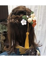 エムツー(Mll) ハーフアップ