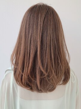 ルーシィバイナチュラル(lucy by Natural) うるふわレイヤー