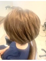 アナログノイ(analog noi)&nbsp;40代50代　艶髪丸みショートボブ