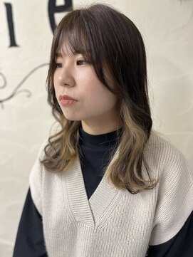 ヘアサロン レリー(hair salon relie) インナーカラーミルクティベージュ☆