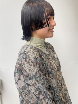 ミント(mint) 【顔周りを切り込んだデザインボブ！ステップカットが可愛い！】