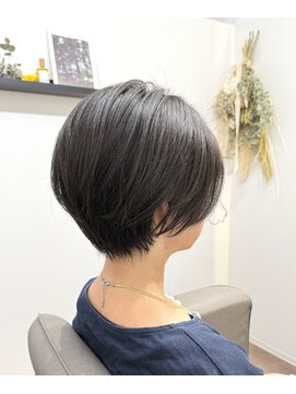 アプレッジ(PLEDGE) ナチュラルボブ×大人ショートボブ×小顔カット20代30代40代50代