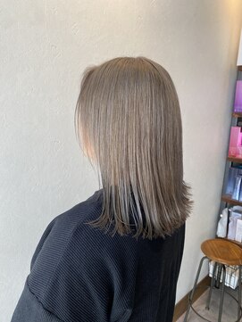 シモン(SIMON) ミルクティーグレージュ/半田/知多/半田美容室/知多美容室